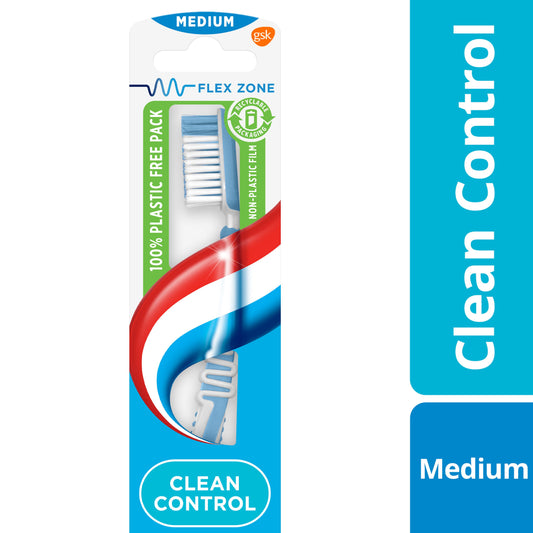 Aquafresh Tandenborstel clean control medium 1 Stuks