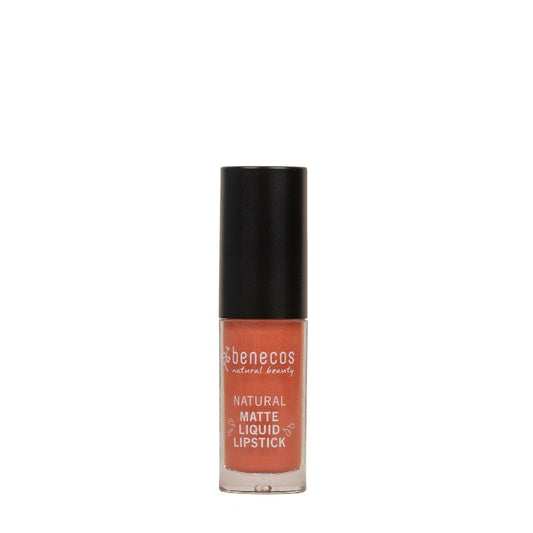 Benecos natural beauty Natural lipstick liquid mat coral kiss 5 Milliliter - DrogistWereld