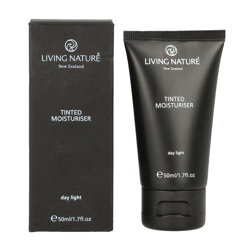 Living Nature Day light tinted moisturiser 50 Milliliter - DrogistWereld